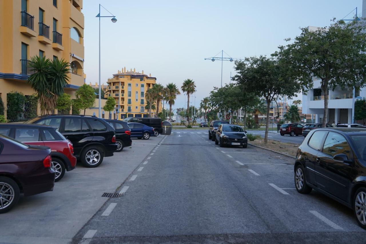 Apartamento Estudio Los Naranjos De Nueva Alcantara Marbella Kültér fotó